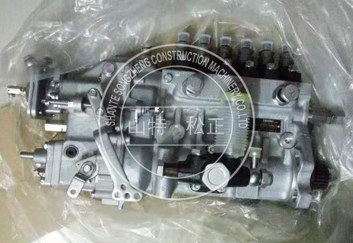进口挖掘机配件PC180-7K柴油泵6737-71-1210
