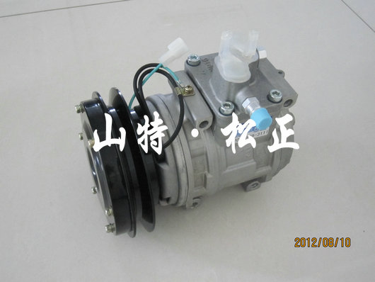 卡特自卸卡车980H空调压缩机2180324