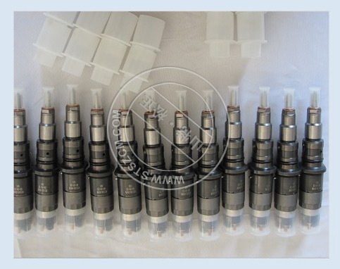 卡特C11，C12发动机的喷油器 249-0712卡特喷油器