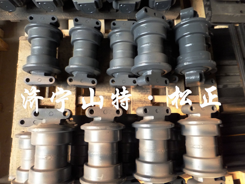 卡特推土机配件支重轮 120-5746/120-5766 CAT®D6R2