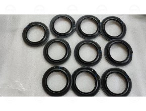 小松自卸卡车HD605-8防尘罩569-52-41940 BOOT