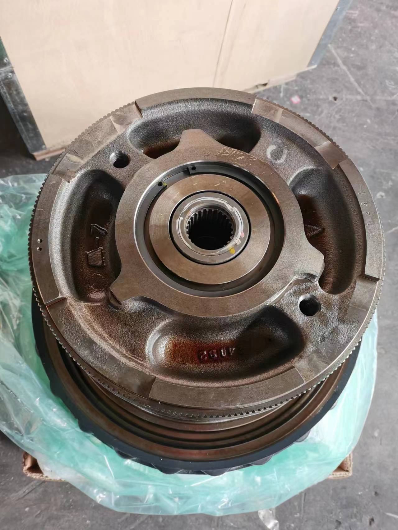 进口挖掘机配件pc400-7行走马达总成706-8L-01030 进口挖掘机马达