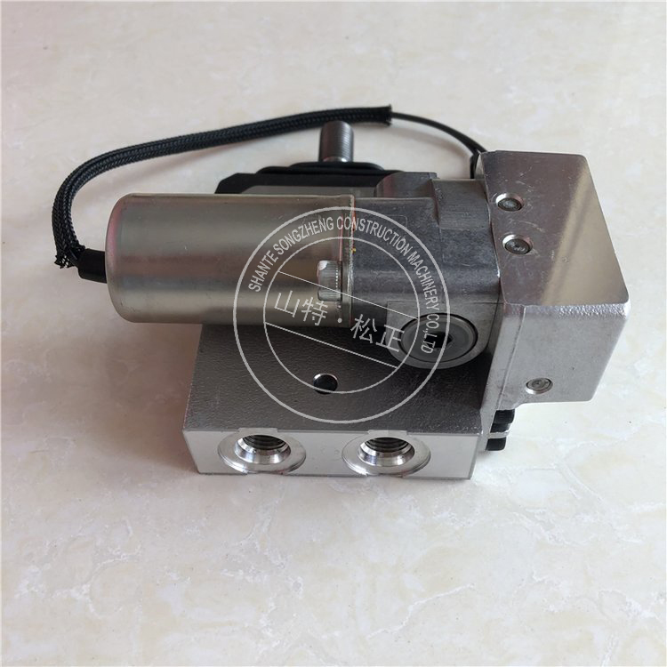 进口推土机D275A-5马达195-911-4660进口配件