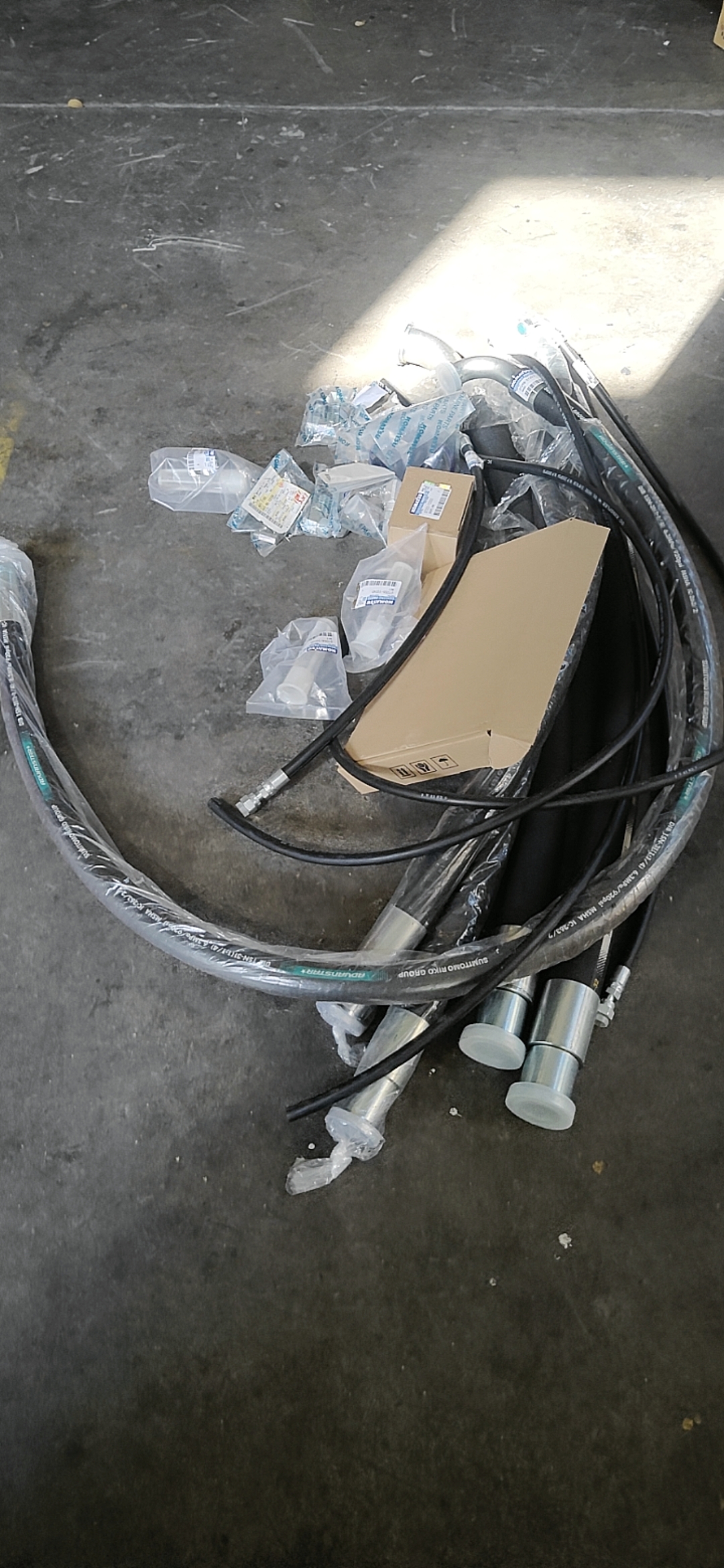 进口推土机配件D375A-5管子195-03-64111 进口推土机软管