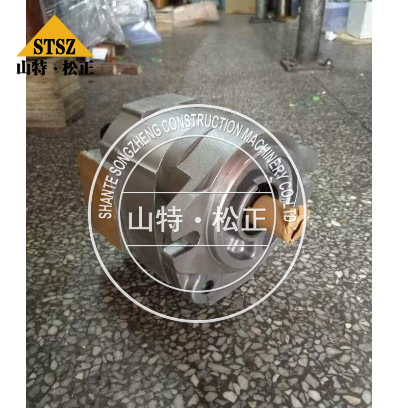 进口推土机配件D155AX-6十字轴SPIDER 17A-20-11211进口推土机十字轴