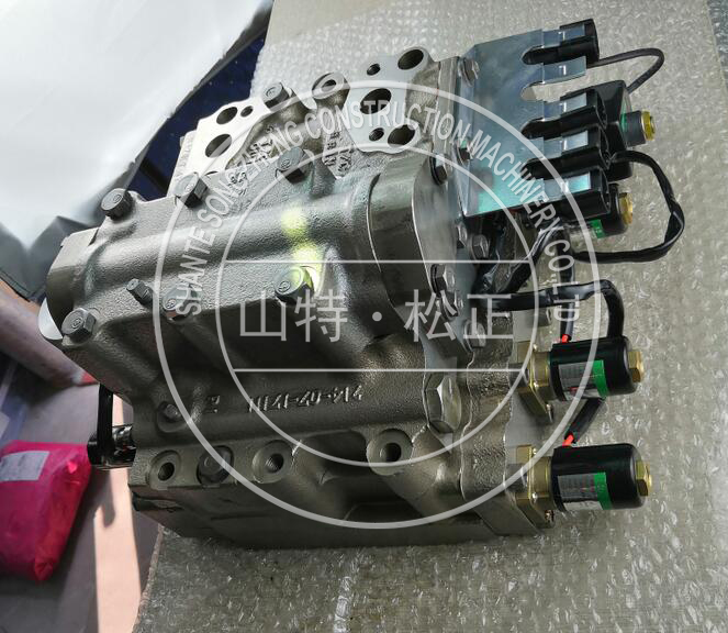 进口装载机配件WA380-3油泵714-12-17003 进口原装配件