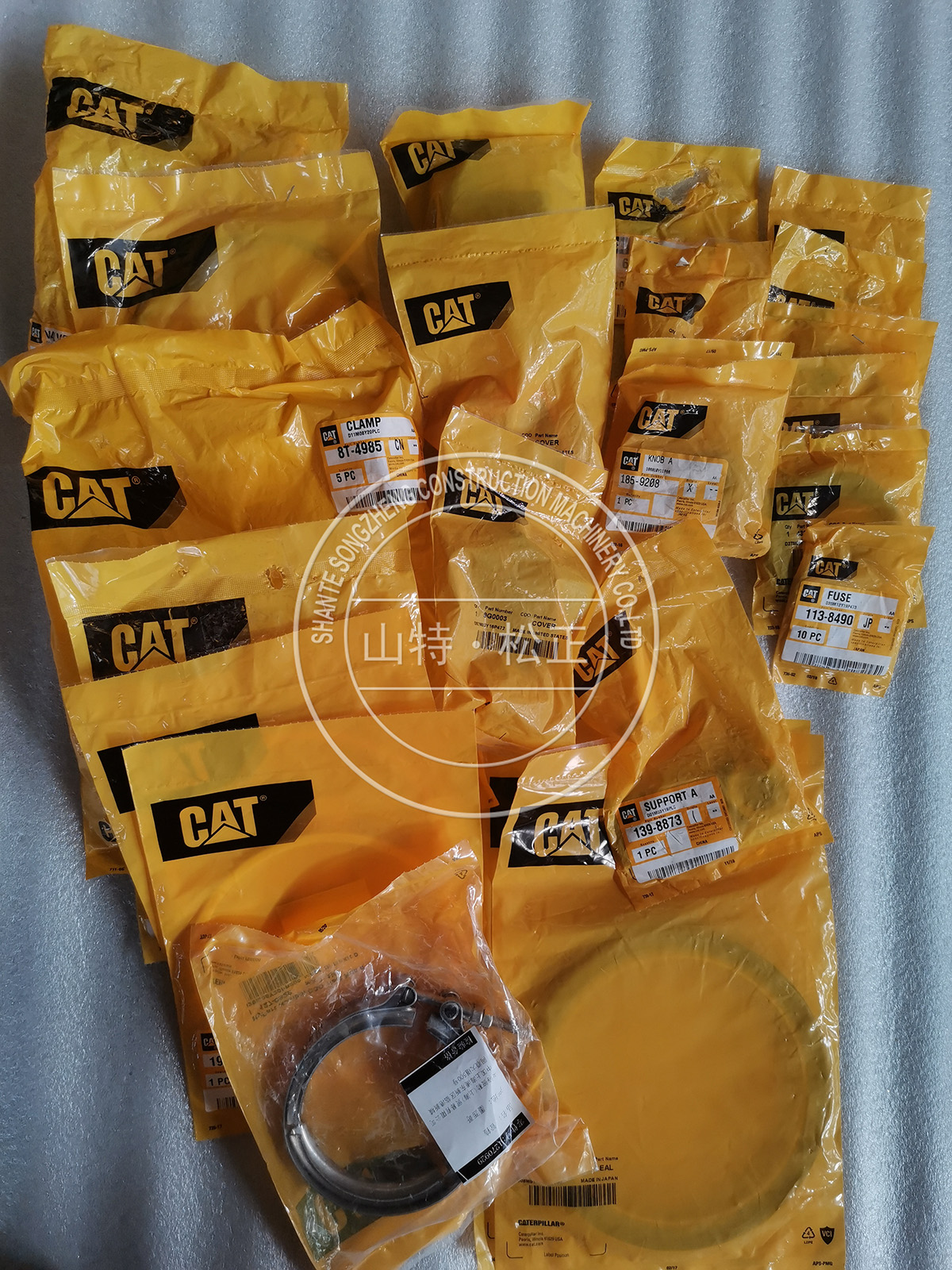 卡特平地机配件CAT140K空滤245-6375 卡特滤芯2456375