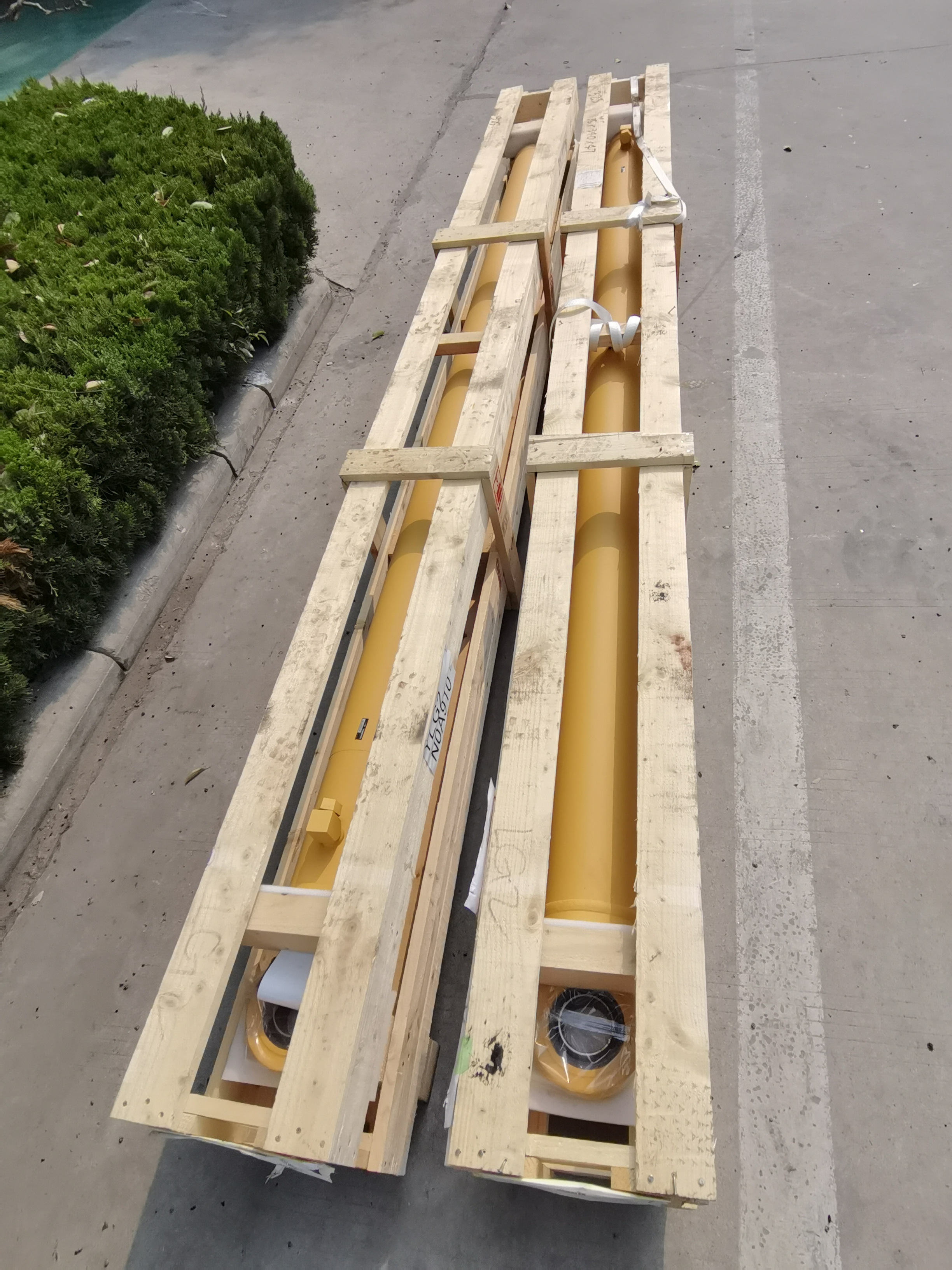 进口HM400-3铰接式卡车配件硬管56B-61-32820