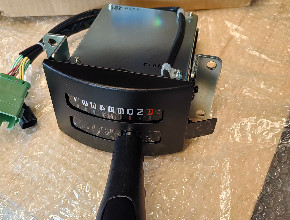 进口自卸车配件HD605-7变速器操纵杆569-06-86745