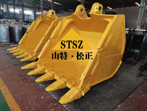 进口挖掘机配件PC2000-11铲斗连杆21T-70-33151挖掘机连杆
