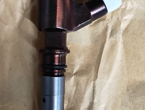 卡特彼勒挖掘机CAT320D喷油器326-4700 喷油器总成3264700