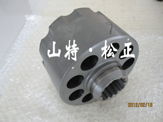 708-8F-33121 行走马达泵胆
