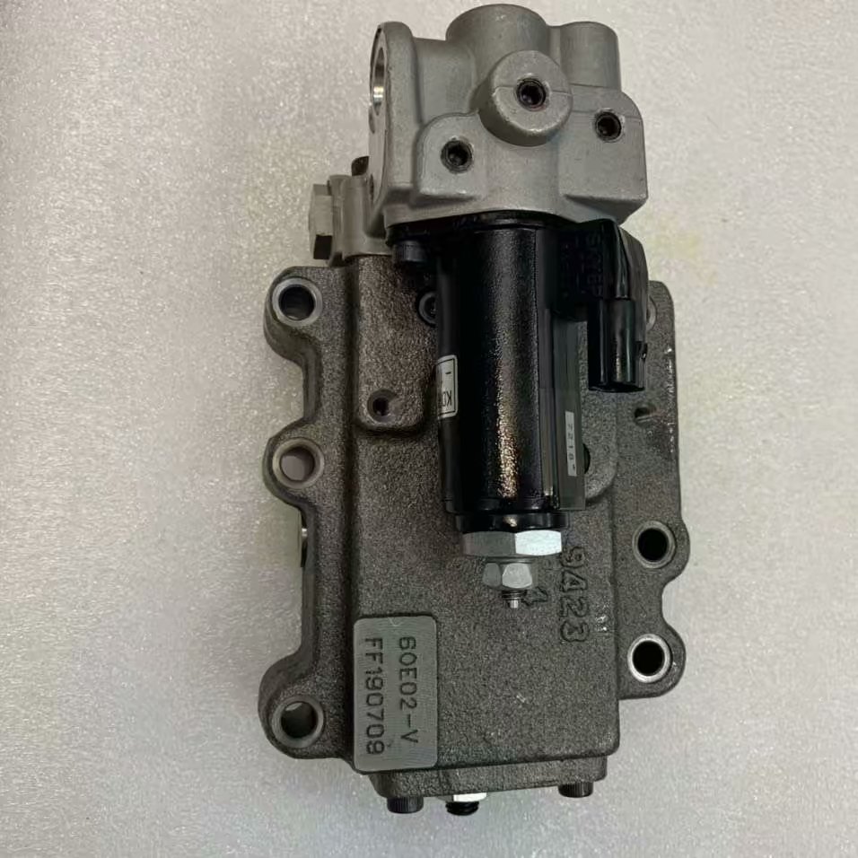 SK135SR SK115SR液压泵调节器