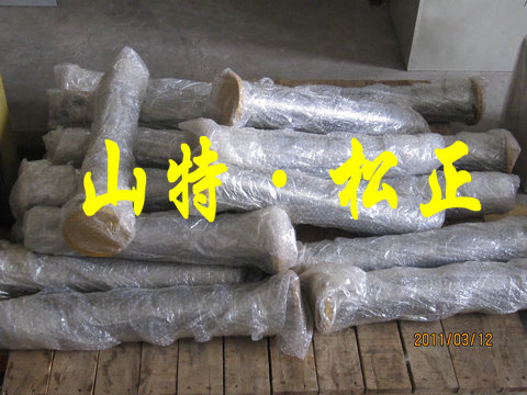 黄冈进口推土机全新配件，进口推土机D85履带车架布什07177-09040