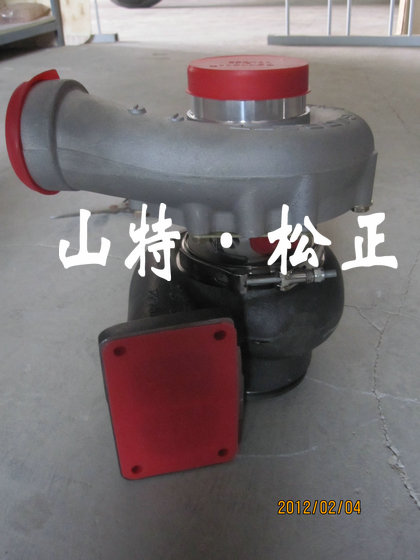 装载机进口配件_WA470-3涡轮增压器6152-81-8210