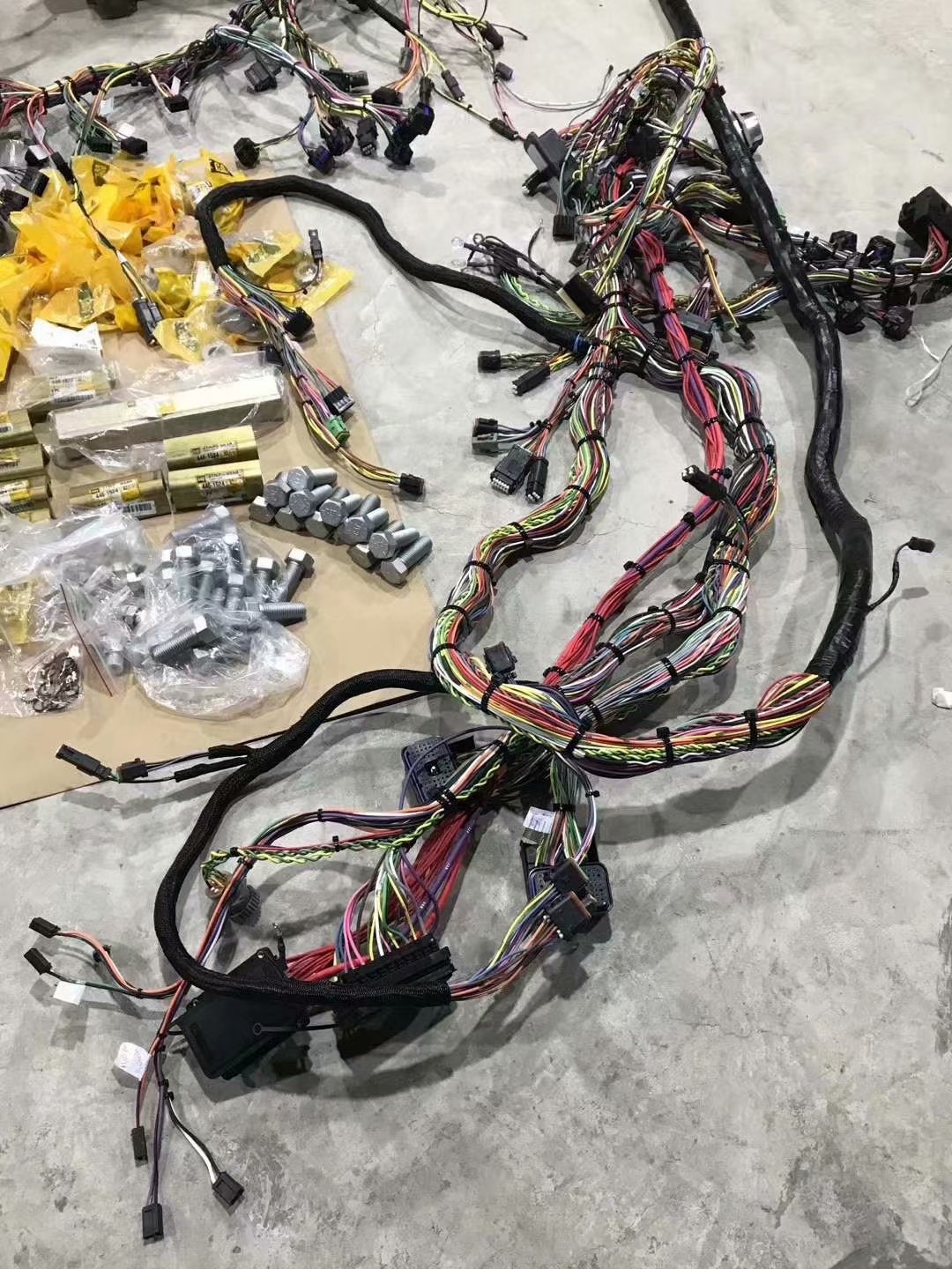 挖机全车线束-CAT卡特320D/323D C6.4发动机线束296-4617
