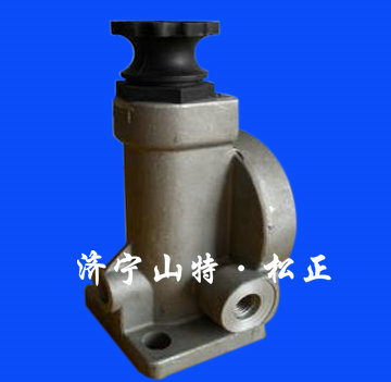 进口中型挖掘机PC240-8手油泵6754-71-7200，山特松正全新配件