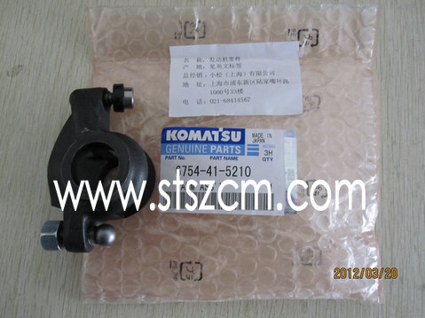 发动机摇臂进口PC200-8挖机摇臂