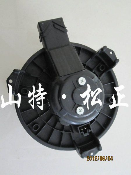 PC200-8空调蒸发箱空调鼓风机