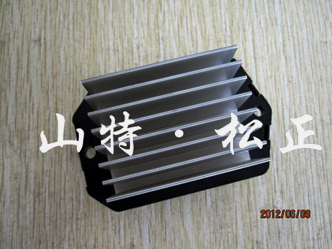 进口挖机PC200-8空调晶体管ND077800-1040，空调配件，山特松正