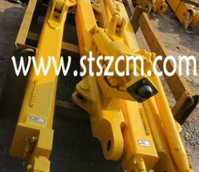  bulldozer D155A-3 ripper lift cylinder 17A-63-02141, hydraulic cylinder
