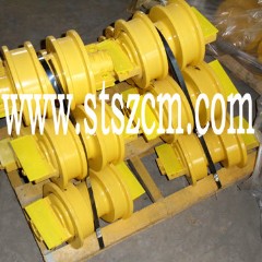 进口推土机D275A-5单边支重轮17M-30-01322，长期供应进口底盘件