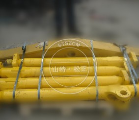 进口推土机D65EX-12举升油缸总成14X-63-01063，批发各种液压油缸