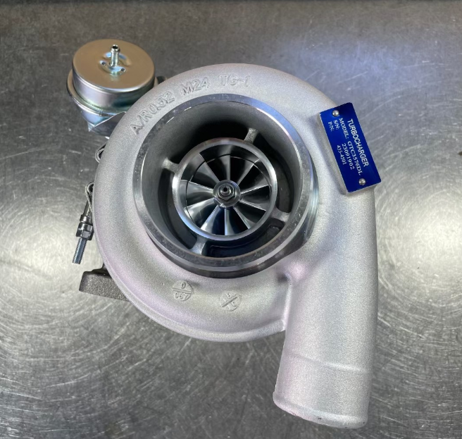 E320GC E323 E326 E329 E330GC发动机涡轮增压器 482-0234