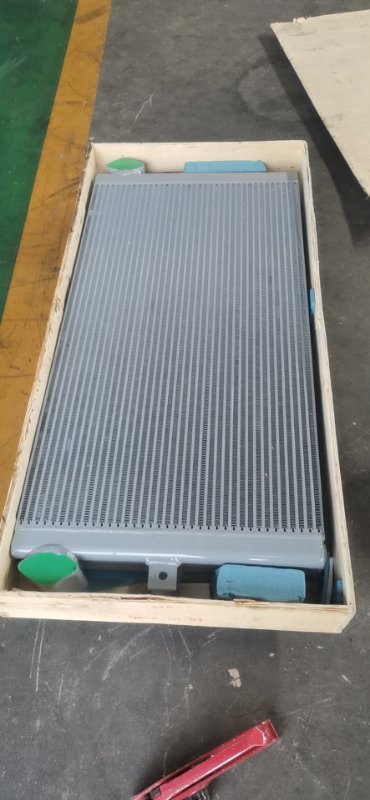 供应进口PC300-8MO液压油散热器207-03-72221，进口配件|进口挖掘机配件|推土机配件-山特·松正工程机械有限公司