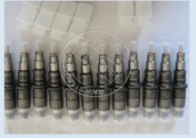供应进口pc390-8喷油器6745-12-3100 挖掘机配件 山特松正周梦莹