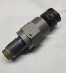 进口推土机D65PX-18灰尘传感器7861-93-1430 供应进口原厂原装配件