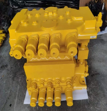 新款进口推土机D155-6主阀总成723-64-11200