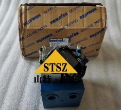 进口装载机WA470-3储能阀421-43-27401 进口液压件