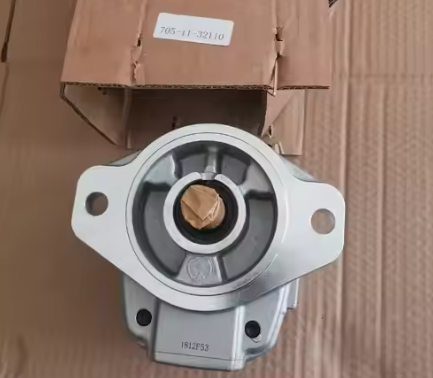 进口推土机D85C-21配重泵总成705-11-32110