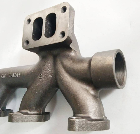 发动机排气歧管6215-11-5110 适用于SA12V140柴油发动机