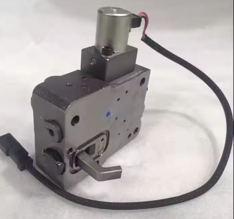 主泵调节器708-3T-03221 适用于挖机PC78US-6 PC78MR-6