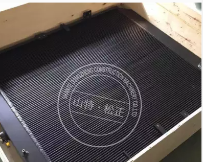进口推土机D85A-21-E5散热器总成195-Z11-5520 全新水箱总成