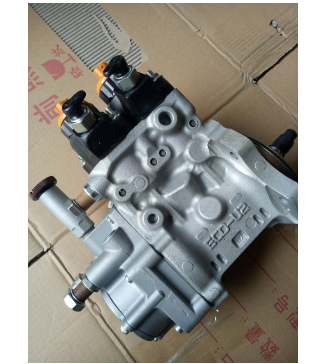 进口挖机PC450-8喷油泵6156-71-1112 全新供应喷油泵总成