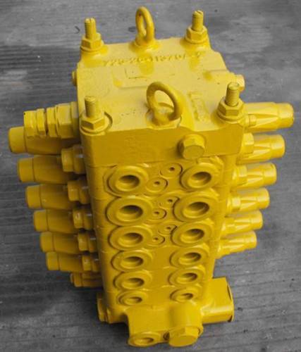 Valve assembly 160-8408 1608408 for 950 loader