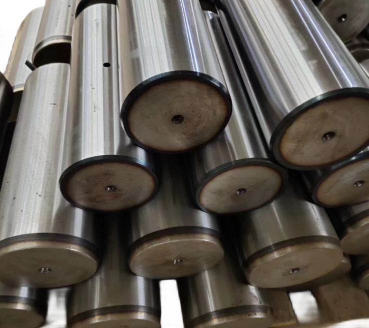 21N-70-37210 Pin for Engine No.SAA6D170E-3E-8 Parts